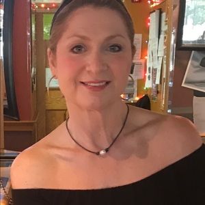 Meet your Posher, Pam